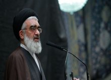 نماینده ولی فقیه در قم: باید با زنان بی حجاب، سگ گردانی و بی حیایی در قم برخورد شود 
