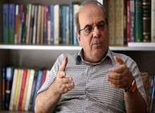 عباس عبدی: ایراد ثبت‌نام‌های نمایشی چیست؟/ مشکل اصلی نام‌نویسی‌ افراد به ظاهر جدی است که هیچ چیز مفیدی برای ارایه ندارند