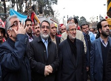 سعیدی کیا: ما مالک اصلی پلاسکو هستیم؛ تمام واحدها را سرقفلی داده بودیم/ رئیس اتحادیه پیراهن‌دوزان:بنیاد از تمام ٦٠٠ واحد اجاره‌بها دریافت می‌کرد و حق ١٠‌درصدی نقل و انتقال سرقفلی‌ها / کسبه: درآمد بنیاداز پلاسکو ماهیانه معادل ٧‌میلیارد تومان بود