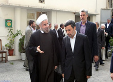  احمدی نژاد؛  روحانی را دعوت به مناظره کرد!