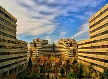 تغییر نام  «شهرک اکباتان» با اسپری +عکس