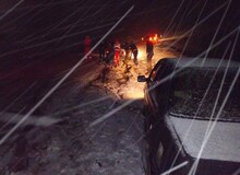 نجات ۱۰۵ نفر در برف و کولاک جاده‌های آذربایجان‌غربی
