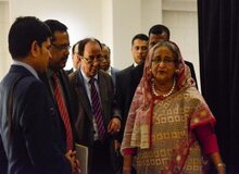 نخست‌وزیر بنگلادش به هندوستان فرار کرد
