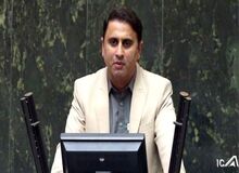 سعیدی، نماینده مجلس: مسئولان می‌گویند دلار ۶۵ هزار تومانی را به رسمیت نمی‌شناسیم اما اثر آن در سفره مردم مشهود است