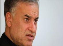 توهین نماینده احمدی نژادی مجلس به فرزند شهید مطهری و حمایت از دولت چین/ احمدی بیغش: علی مطهری یک نماینده بی خاصیت بود/ مسلمانان چین هیچ مشکلی با حکومت شان ندارند/ اصلاح طلبان حق دخالت در جریان سیاسی کشور را ندارند