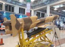 گزارش اسپوتنیک از نمایش موشک‌های ایرانی در مصلای تهران