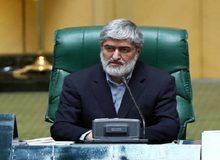 ماموریت علی مطهری به نادر قاضی‌پور برای حضور در یک تجمع اعتراضی