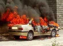 خودروی حامل سوخت قاچاق، در آتش سوخت