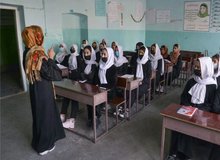 طالبان، کمیته‌ای برای فراهم کردن زمینه آموزش دختران تشکیل می‌دهد
