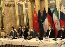 تایید خبر شکست مذاکرات وین/ مشاور تیم مذاکره‌کننده ایران: طرف های اروپایی نسبت به دو سند پیشنهادی ایران ناراضی اند / در صورت عدم بازگشت آمریکا، طرح جایگرین ایران ادامه برنامه هسته‌ای و تقویت روابط با کشورهای آسیایی است
