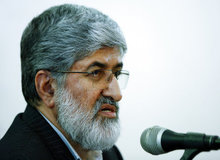 مطهری: امروز وظیفه ما این است که مراقب انحراف‌ها در جامعه اسلامی باشیم