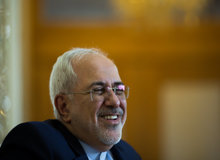 ظریف با همتای یونانی خود دیدار کرد

