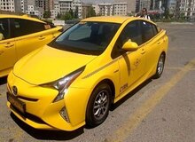 تاکسی‌های برقی روی دست شهرداری ماند؟
