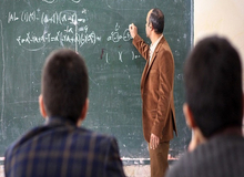 عضو هیات رئیسه مجلس: حذف معلمان مهرآفرین از رتبه‌بندی مغایر با قانون شناخته شد