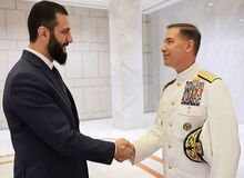 دیدار فرمانده سنتکام با رئیس دولت سوریه در دمشق