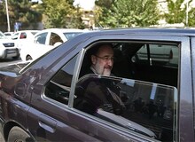 حالا که «سیدمحمد خاتمی» به رای دادن توصیه کرده شفاف بگوید در برگ رای چه باید بنویسیم؟
