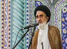 نماینده ولی فقیه در قم: شیطان‌ به دنبال گسترش مسائل جنسی در جامعه است 