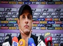 واکنش سرمربی پرسپولیس به اعتراض های اخیر: اکثریت مردم با توجه به اتفاقات اخیر ناراحت هستند؛ صحبت درباره فوتبال فایده ای ندارد/ عزادار همه عزیزانی هستیم که از دست رفتند