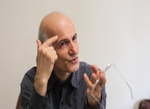 فراستخواه، جامعه شناس: شکاف طبقاتی در ایران بالاتر از عراق و مجارستان است/ ایرانی‌ها جزو ۱۰ رتبه اول از نظر داشتن تجربه عاطفی منفی هستند