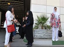 کیهان: عدم برخورد با بی حجابی در زمان پیامبر دلیلی بر ممنوع بودن الزام حکومتی برای برخورد با بی حجاب نیست/ در نظام جمهوری اسلامی نمی توان حاکم شرع را از مقابله با بی‌حجابی منع کرد