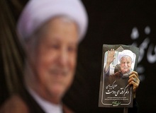 مراسم بزرگداشت آیت‌الله هاشمی در حسینیه جماران  + عکس