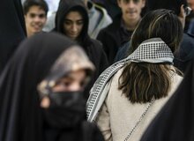 کارشناس برنامه سمت خدا: خانم ها نگرانند که آیا شوهرشان چشمش دنبال دیگران است یا خیر/  اگر کسی حجابش را رعایت کند کمتر مورد تعرض قرار می‌گیرد