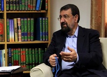 محسن رضایی:
مسئولان برای ساده کردن کار خود فضای مجازی را فیلتر می‌کنند