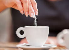 افزودن شکر به چای و قهوه موجب ابتلا به دیابت نمی‌شود