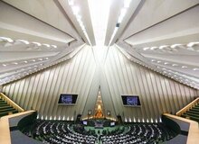 اصلاح‌طلبان در مجلس کاملا اصولگرای یازدهم چه خواهند کرد؟/ میر لوحی: در۴۱سال گذشته سراغ ندارم در مجلسی یک طیف سیاسی اصلاً حضور نداشته باشد/ مبلغ: مجلس یازدهم؛ مجلس تندروهاست 