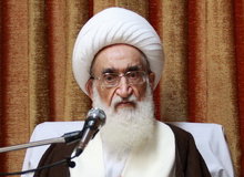 آیت‌الله نوری‌همدانی: دشمن با سیاست تجزیه به میدان می آید تا قدرت های بزرگ را لقمه لقمه کند
