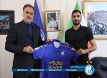 عارف آقاسی استقلالی شد
