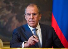 لاوروف: تحریم های تجاری ایران باید لغو شود/ آمریکا باید به ایران تضمین بدهد
