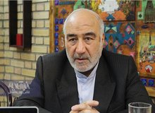 سپاهی‌ها مخالف حضور در اقتصاد بودند، آیت الله هاشمی اصرار کرد/ بنی صدر هیچ کس را آدم حساب نمی کرد

