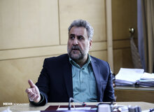 فلاحت‌پیشه: آمریکا از طریق کشورهای ثالث به تهران پیام می‌فرستد