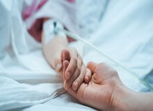 بیماران برخی مراکز درمانی توهین و تحقیر می‌شوند/ دانشگاه علوم‌پزشکی: مراجعات فراوان و امکانات محدود است!