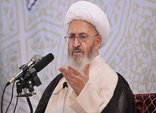 آیت‌الله سبحانی: روحانیون احترام لباس‌شان را حفظ کنند
