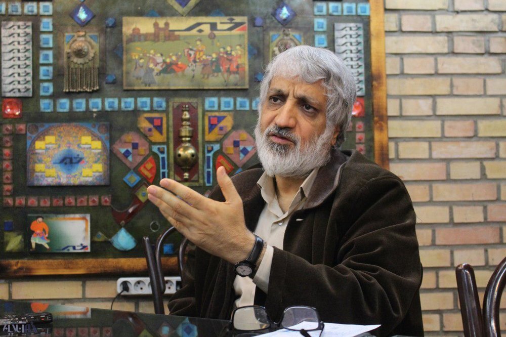دیگر به دو آیه «وشاورهم فی الامر» و« أَمْرُهُمْ شُوری‌ بَیْنَهُمْ» هم کاری نداریم/ جبهه پایداری کاری به عدالت ندارد/ احساس می‌کنم که به سال ۵۱ برگشتیم

