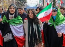 کیهان: بی‌اعتنایی به امر به معروف و نهی از منکر منجر به بی‌بند و باری و فروپاشیدن خانواده می‌شود/ گسترش بی‌حجابی و بی‌عفتی صرفا گام اول از یک «پروژه» است