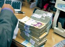 عضو هیات رییسه اتاق بازرگانی: اگر کسی بدهکار است چرا باز هم به او دسته چک می دهند؟/ ابربدهکارها با کدام وثیقه و ضمانتنامه بانکی این وام را دریافت کرده‌اند؟
