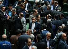 رایی که ربیعی را نجات داد، رای چه نماینده‎ای بود؟/ رفع ابهام مافی از رای گیری استیضاح وزیر کار
