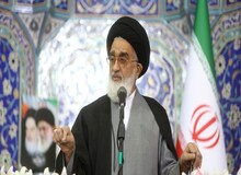امام جمعه قم: مدافعان حرم برای دفاع از اسلام به سوریه شتافتند./ عصر پیروزی مقاومت فرا رسیده است 