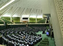 امیرحسین قاضی زاده هاشمی: هنوز از نمایندگان برای حضور درجلسات ستاد مقابله با کورونا دعوت نشده است/ فعلا جلسات علنی مجلس برگزار نمی‌شود