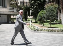 شهردارتهران 8روز دیگر باید برود/سازمان اداری و استخدامی:او حتی اگر عضو هیات علمی هم بود،باید می رفت