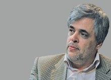 محمد مهاجری: اصول گرایان برای قرار گرفتن در لیست به جان هم افتاده و بی آبرویی می کنند 