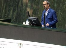نماینده مجلس: یک بانک‌ را به حوزه علمیه قم بدهید تا مشکلات بانکی را حل کنند!+فیلم 