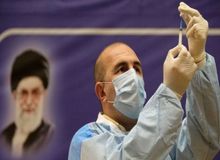 فایزر و جانسون اند جانسون فقط برای « کادر درمان» است/ مدرنا به ایران وارد نمی شود