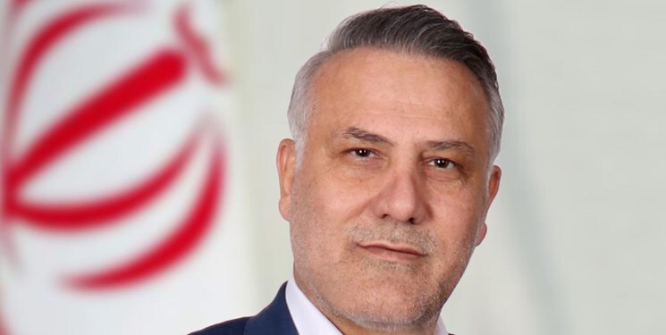 نماینده مجلس: بیش از ۳۰۰ شرکت دولتی بودجه می‌گیرند اما شفافیت مالی ندارند
