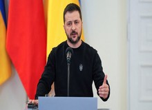 سفر غیرمترقبه زلنسکی به هلند و سخنرانی در دادگاه کیفری لاهه