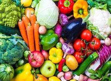 آیا خوردن میوه، سبزی و آبمیوه باعث پاکسازی بدن می‌شود
