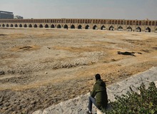 میرمیران، نماینده کشاورزان اصفهان: احیای زاینده‌رود در گرو رعایت عدالت و اجرای مصوبه ۹ ماده‌ای شورای عالی آب است/ مدیریت غیرتخصصی در دوره احمدی‌نژاد و دولت دوم روحانی، به خشکیدن زاینده‌رود دامن زد + تصاویر برداشت‌های غیرمجاز از آب زاینده‌رود 